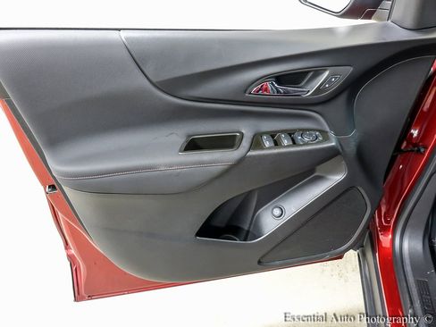 Certified 2023 Chevrolet Equinox RS image 18