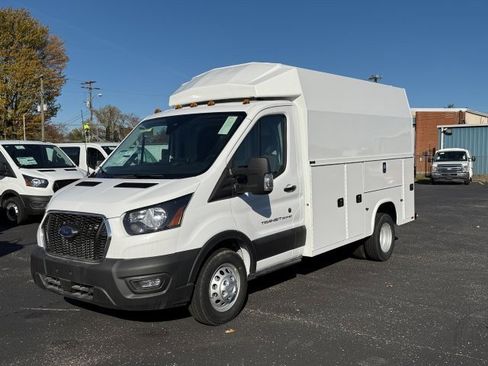 New 2025 Ford Transit 350 DRW w/ Interior Upgrade Package image 4