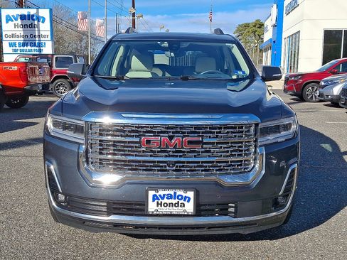 Used 2020 GMC Acadia Denali w/ Technology Package image 3