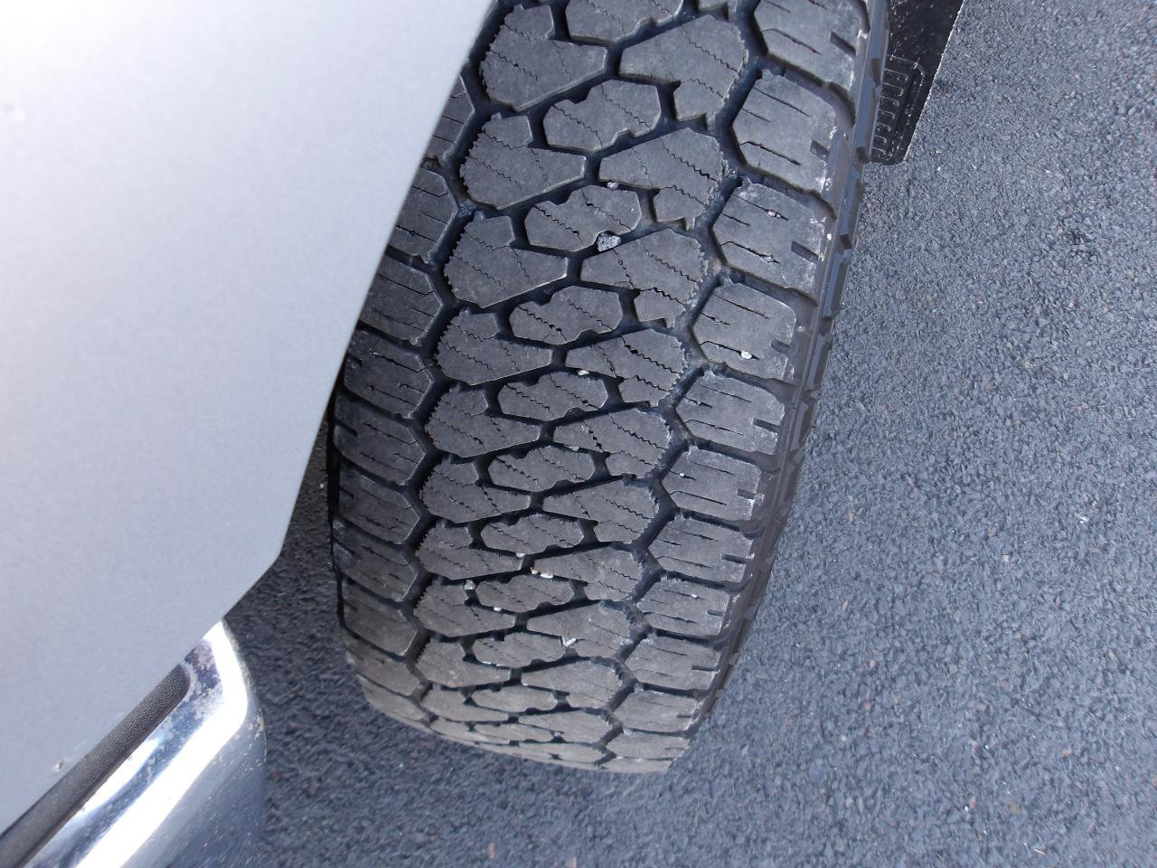 Used 2012 Ford F250 XLT w/ FX4 4X4 Off-Road Pkg image 21