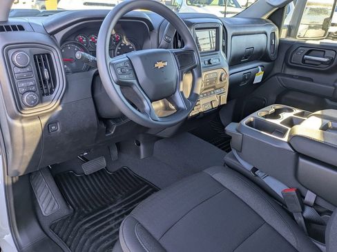 New 2025 Chevrolet Silverado 2500 Custom w/ Custom Value Package AWD/4WD image 30