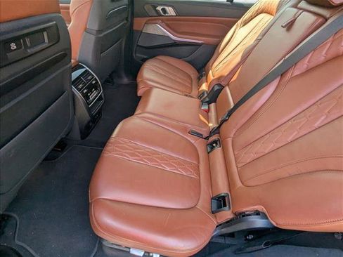 Used 2019 BMW X7 xDrive40i w/ Premium Package image 17