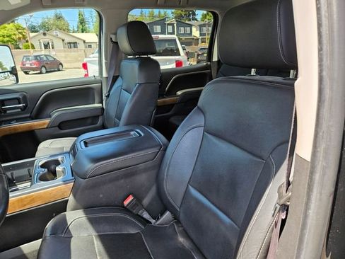 Used 2015 Chevrolet Silverado 1500 LTZ w/ Max Trailering Package AWD/4WD image 8