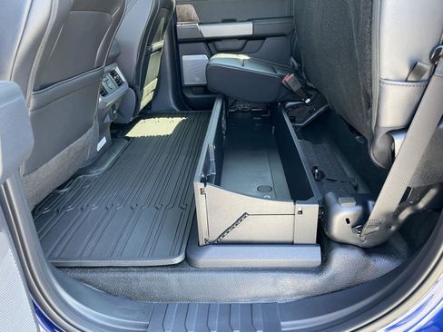 New 2026 Ford F350 Lariat w/ FX4 Off-Road Package image 38