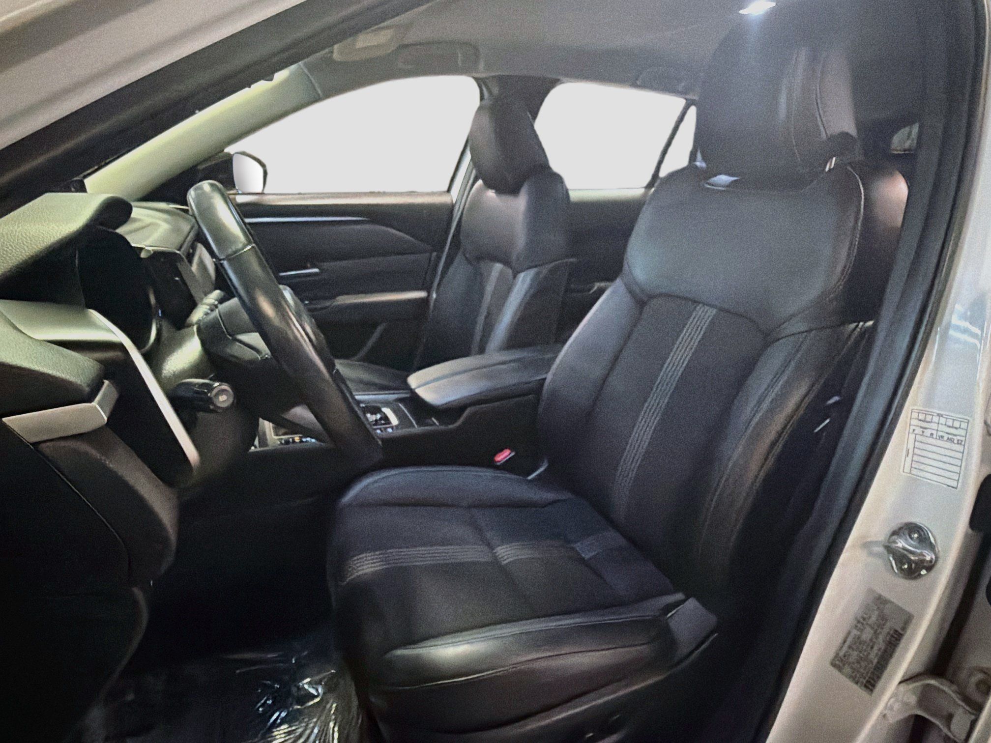 Used 2025 MAZDA CX-50 AWD 2.5 S w/ Preferred Package image 13