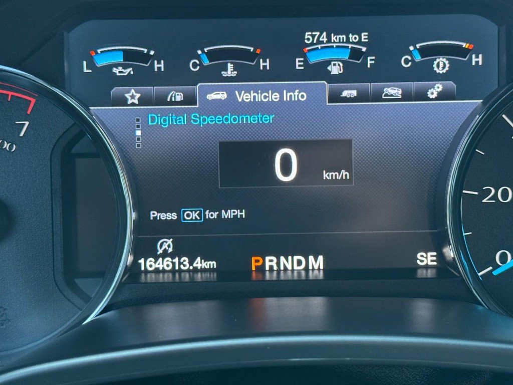 Used 2019 Ford Expedition XLT w/ Equipment Group 202A AWD/4WD image 23
