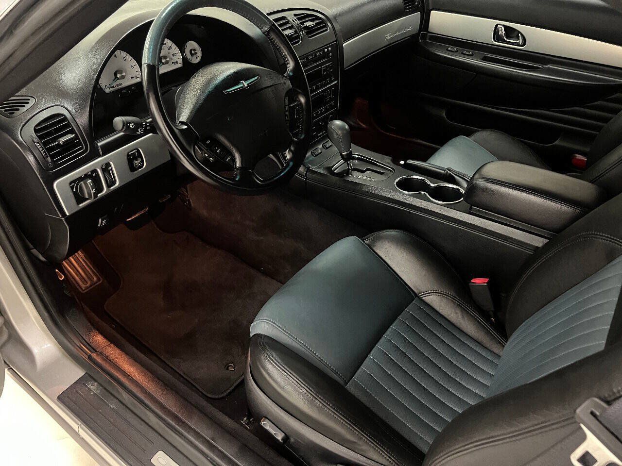 Used 2005 Ford Thunderbird RWD image 63