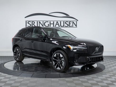 New 2026 Volvo XC60 B5 Plus w/ Protection Package Premier image 3