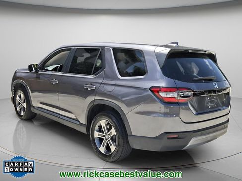 Used 2023 Honda Pilot EX-L image 8