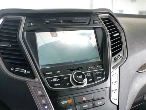 Used 2013 Hyundai Santa Fe Limited w/ Technology Pkg image 25