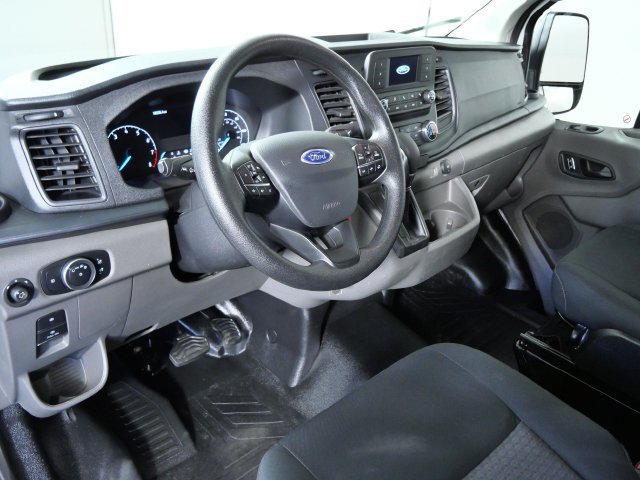 Certified 2025 Ford Transit 250 Low Roof w/ Exterior Upgrade Package RWD image 3