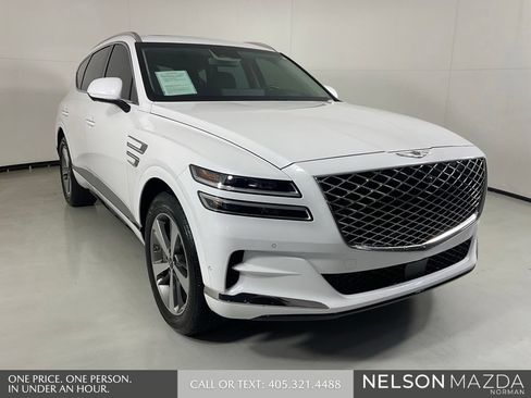 Used 2023 Genesis GV80 3.5T Advanced + AWD/4WD image 3