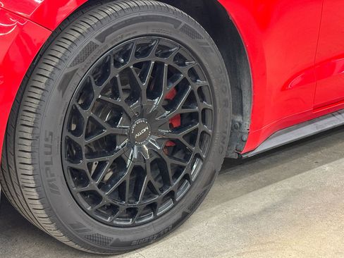 Used 2020 Ford Mustang Premium RWD image 10