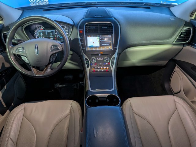 Used 2017 Lincoln MKX Select w/ Select Plus Package FWD image 12