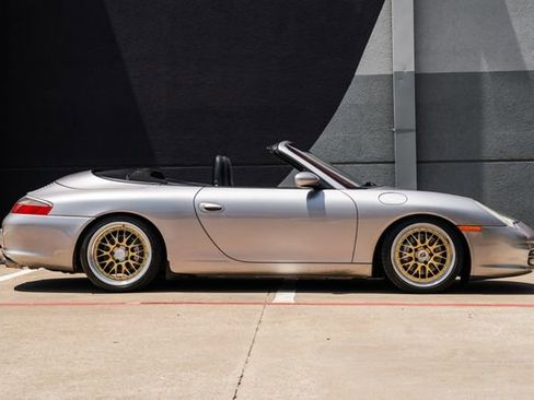 Used 2002 Porsche 911 Carrera 4 image 37