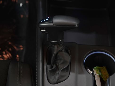 Used 2022 Dodge Durango GT image 22