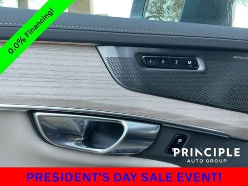 New 2026 Volvo XC90 B5 Plus image 25