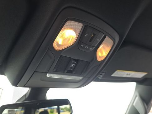 Used 2019 RAM 1500 Big Horn AWD/4WD image 28