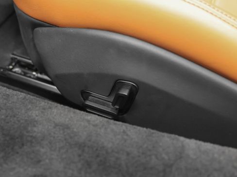 Used 2025 Ferrari 296 GTS RWD image 37
