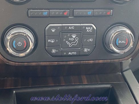 Certified 2017 Ford Expedition Platinum image 31