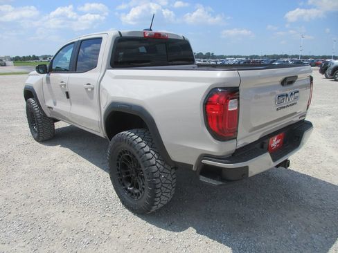 New 2026 GMC Canyon AT4 AWD/4WD image 10