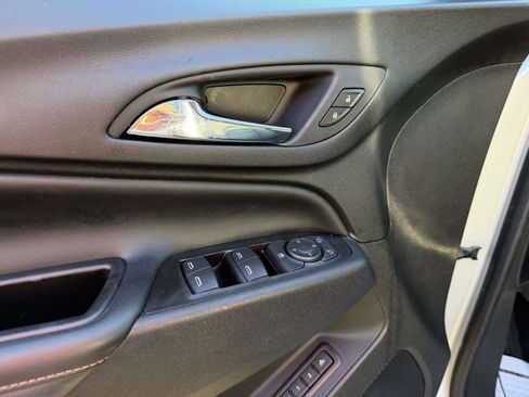 Certified 2020 Chevrolet Equinox Premier AWD/4WD image 19