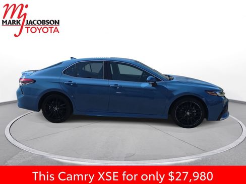 Used 2024 Toyota Camry XSE image 7