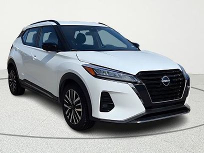 Used 2024 Nissan Kicks SR