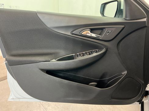Used 2024 Chevrolet Malibu LS FWD image 15