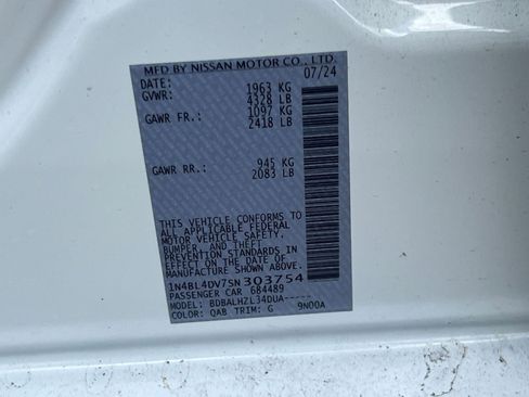 Used 2025 Nissan Altima 2.5 SV image 29