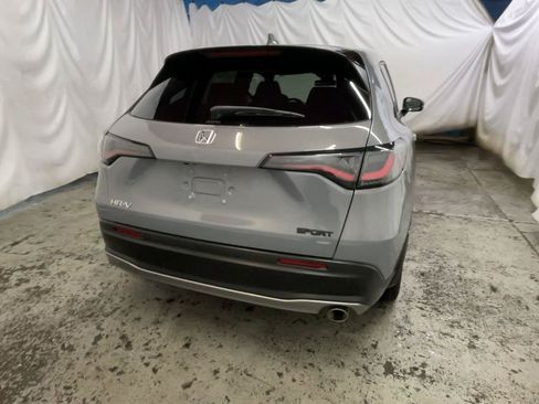 Used 2023 Honda HR-V Sport image 7