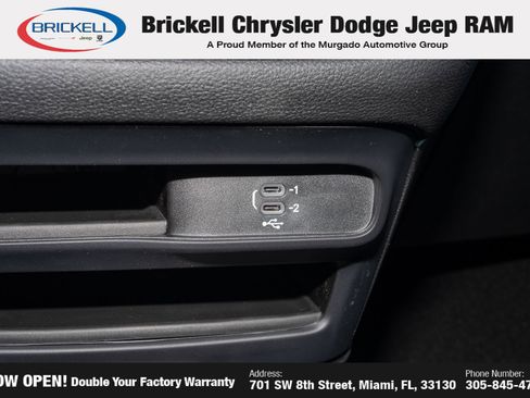 New 2026 Chrysler Pacifica Select image 27