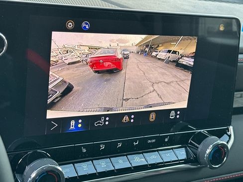 New 2025 Chevrolet Colorado Z71 w/ Midnight Edition image 21