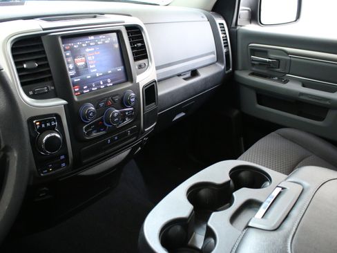 Used 2019 RAM 1500 Classic Warlock w/ Electronics Group AWD/4WD image 19