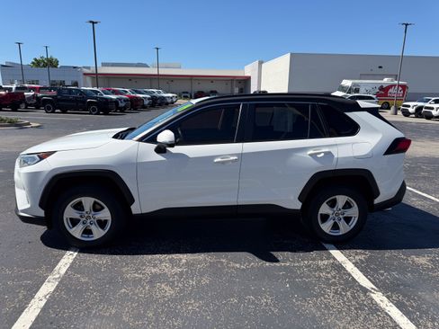 Certified 2019 Toyota RAV4 XLE AWD/4WD image 23