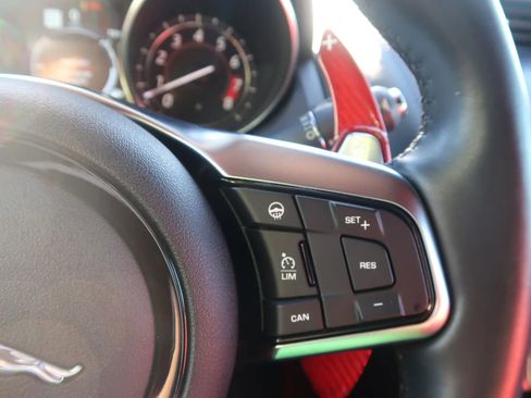 Used 2020 Jaguar F-TYPE R image 34
