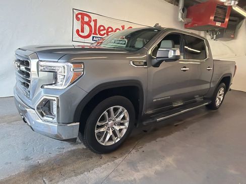 Used 2021 GMC Sierra 1500 SLT w/ SLT Premium Plus Package image 2