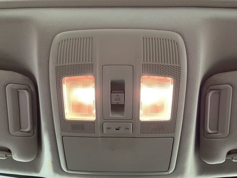 Used 2023 MAZDA CX-5 AWD 2.5 S w/ Premium Package image 37