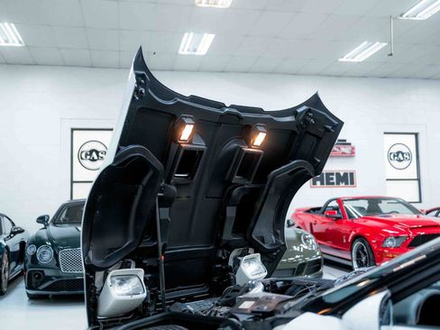 Used 1990 Chevrolet Corvette Convertible image 80