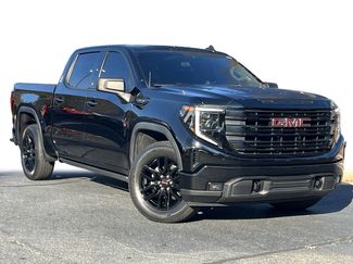 Used 2023 GMC Sierra 1500 Elevation video 2