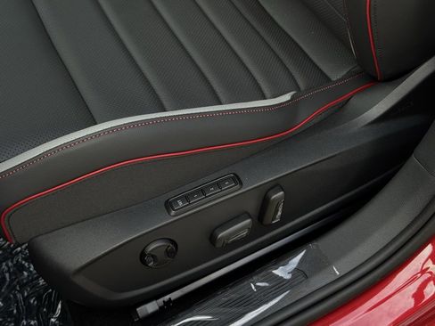 New 2025 Volkswagen GTI SE image 19