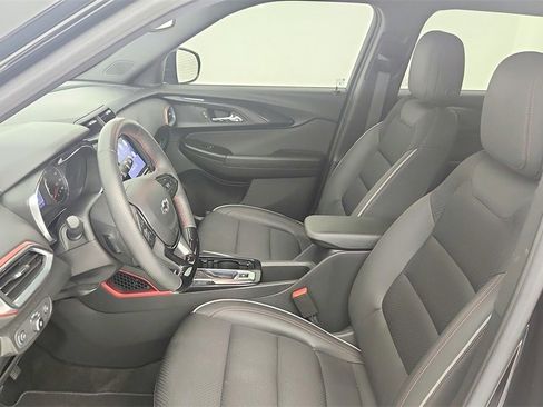 Certified 2023 Chevrolet TrailBlazer RS w/ Sun and Liftgate Package image 15