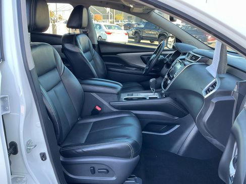 Used 2018 Nissan Murano SL w/ Moonroof Package image 19
