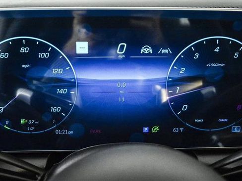 New 2026 Mercedes-Benz GLC 300 4MATIC image 11