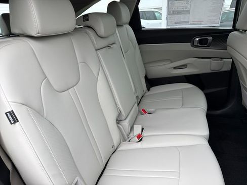 New 2026 Kia Sorento EX FWD image 22