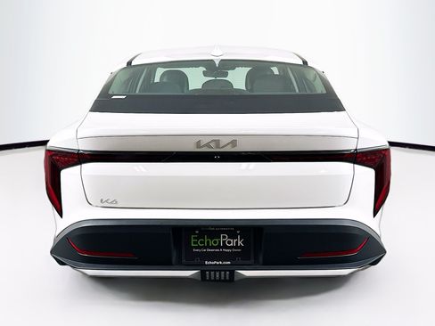 Used 2025 Kia K4 FWD image 7