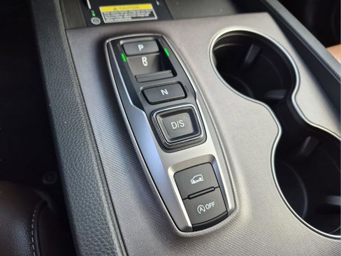 Certified 2024 Honda Passport EX-L image 15