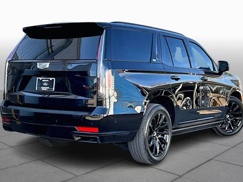 Used 2024 Cadillac Escalade Sport w/ LPO, ONYX Package image 12