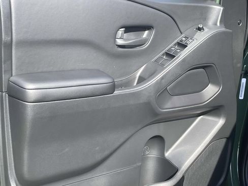 New 2026 Nissan Frontier SV image 15