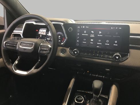 Certified 2024 GMC Canyon Denali image 6